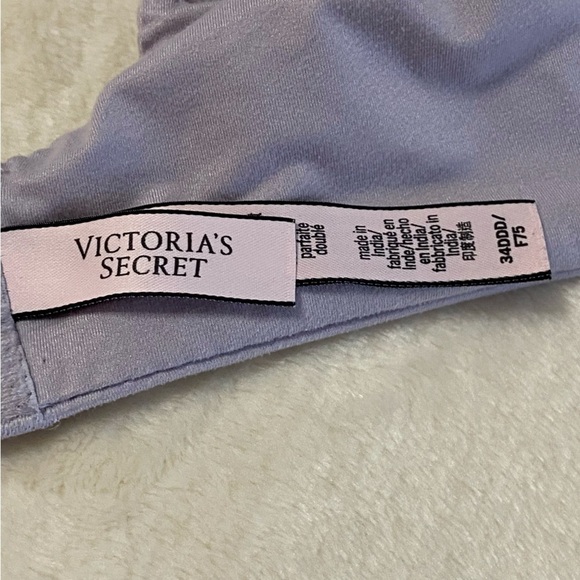 VICTORIA'S SECRETS / Body by Victoria Lined Perfect Coverage Bra Size 34DDD - Picture 3 of 11